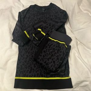 Leopard Jacquard Base Layer Leggings and top! XS worn once.